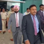 ELECTION COMMISSION VISIT: रांची पहुंची भारत चुनाव आयोग की टीम…झारखंड चुनाव की घोषणा से पहले आयोग होमवर्क में जुटा..दुर्गापूजा के बाद चुनाव की होगी घोषणा..