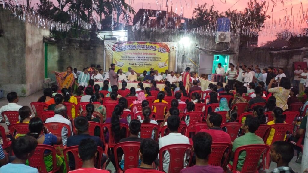 शुभकामना सम्मान समरोह मे 110 मेघावी छात्र और छात्राओं को किया गया सम्मानित..