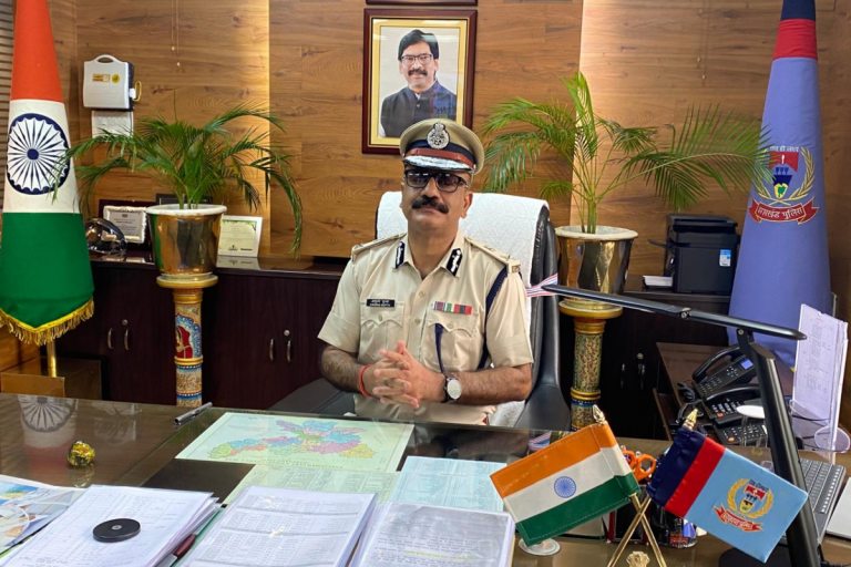 झारखंड के DGP  अनुराग गुप्ता को तत्काल हटाएं..चुनाव आयोग ने दिया निर्देश…