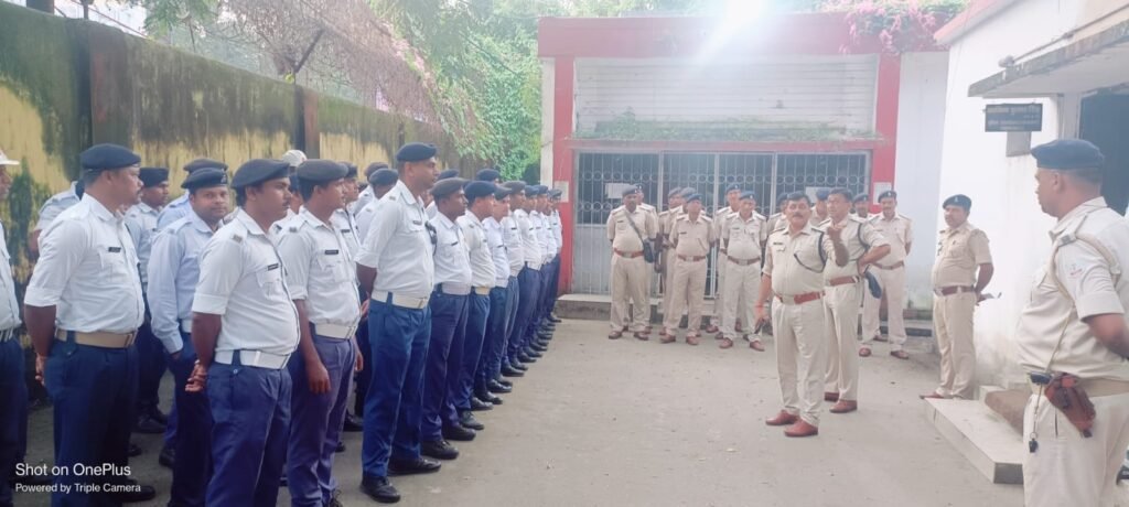 दुर्गा पूजा के दौरान जिले में यातायात व्यवस्था को सुगम बनाने हेतु धनबाद पुलिस ने की विशेष तैयारी….