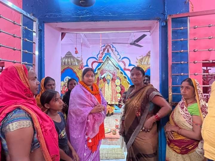 BJP प्रत्याशी रागिनी सिंह मां कल्याणेशारी मंदिर में की पूजा अर्चना, जीत की मांगा आशीर्वाद…