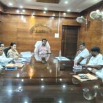 मुख्य निर्वाचन पदाधिकारी ने प्रवर्तन एजेंसियां के साथ की समीक्षा बैठक…