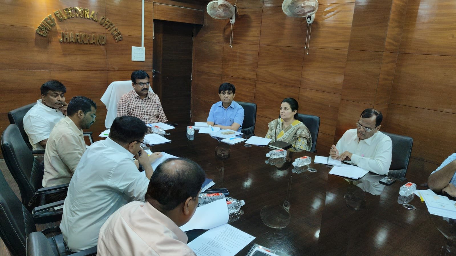 मुख्य निर्वाचन पदाधिकारी ने की निर्वाचन सदन में स्वीप समिति की बैठक…