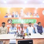 अरगोड़ा चौक के निकट मोहन कॉम्प्लेक्स में भाजपा के मीडिया सेंटर का उद्घाटन..लोगों के जीवन में बुनियादी परिवर्तन लाना चाहती है भाजपा : बाबूलाल मरांडी…