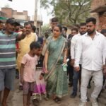 कांग्रेस प्रत्याशी पूर्णिमा नीरज सिंह ने डिगवाडीह अंतर्गत विभिन्न क्षेत्रों में चलाया जनसंपर्क अभियान,अपने कार्यकाल में किए गए विकास कार्यों से लोगों को कराया अवगत…