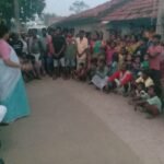 सीता मुर्मू का जनसंपर्क अभियान, स्वागत के लिए उमड़ी आदिवास समाज, सीता ने पशुधन को बनाया प्रचार का टाइमलाइन, इरफान अंसारी के शब्द प्रहार  से पीड़ित दुर्गा की सीता का नया अवतार पर फिदा है आदिवासी समाज…