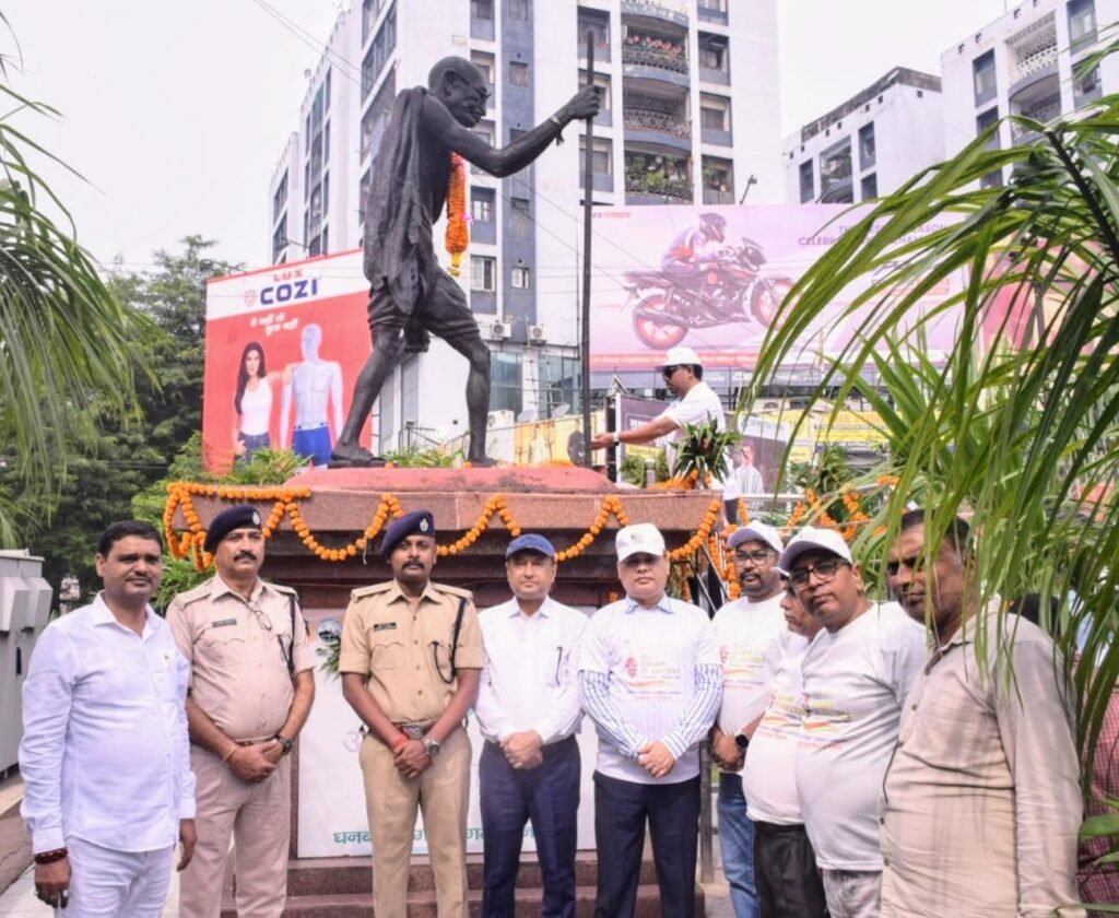 डीडीसी, एसएसपी सहित अन्य पदाधिकारियों ने दी राष्ट्रपिता तथा पूर्व प्रधानमंत्री को श्रद्धांजलि…