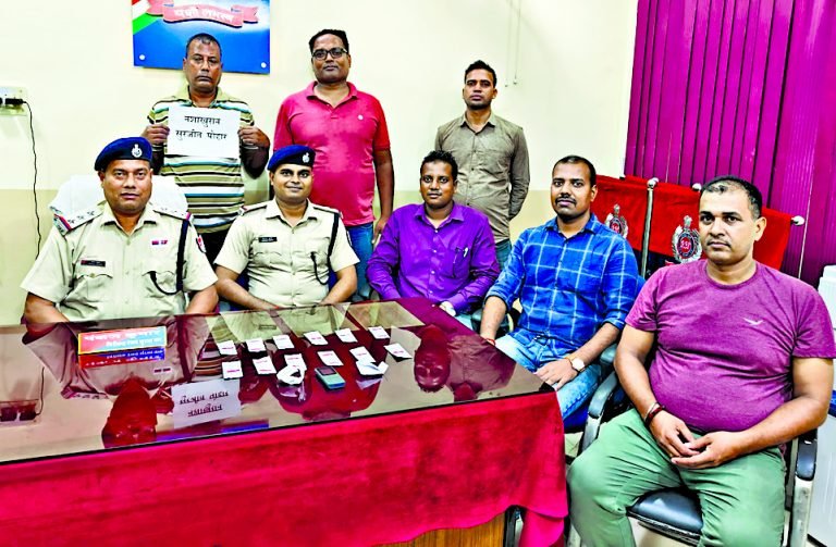 178 नशीली गोलियों के साथ पकड़ाया नशाखुरानी…