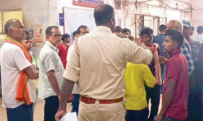 विवाहिता की हुई मौत..मायके वालों ने जहर खिलाकर हत्या का लगाया आरोप…