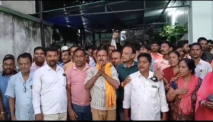 BJP की “बहुत कठिन है डगर पनघट की, संगठनात्मक संरचना हुआ क्षतिग्रस्त, सत्यानंद झा बाटुल के बाद वीरेंद्र मंडल के समर्थकों ने ललकारा…