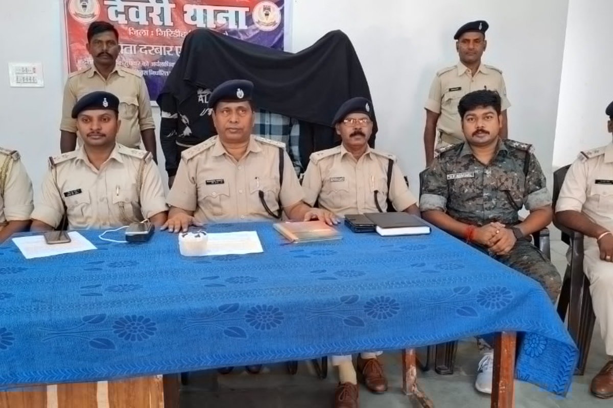 बाइक चोर गिरोह का हुआ पर्दाफाश.. लूट के सामान के साथ तीन गिरफ्तार…