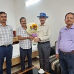 डाक निदेशक पंकज कुमार मिश्रा का धनबाद में हुई जोरदार स्वागत…