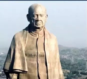 आज है सरदार वल्लभभाई पटेल की जयंती..यहाँ पढे उनकी प्रेणादायक कहानी…