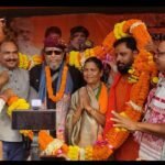 कालियासोल इंटर कॉलेज मैदान में पूर्व राज्यसभा सांसद फिल्म स्टार  मिथुन चक्रवर्ती का जनसभा, भाजपा प्रत्याशी अपर्णा सेनगुप्ता के लिए मांगे वोट….