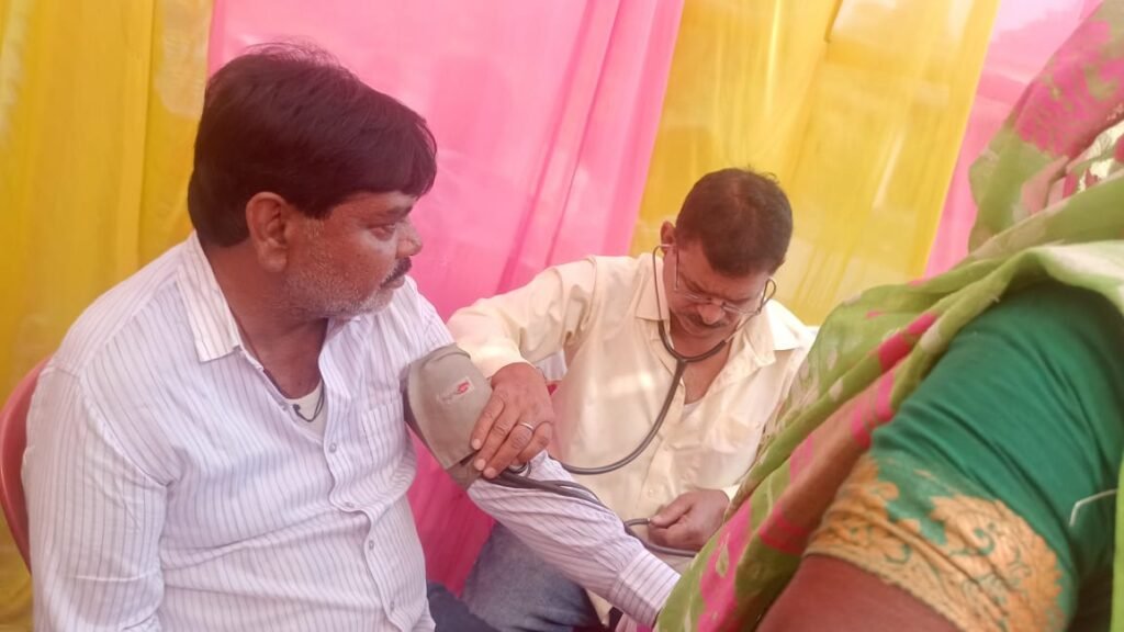 गोविंदपुर क्षेत्र संख्या तीन अंतर्गत महेशपुर कोलियरी में स्वास्थ्य जांच शिविर का हुआ आयोजन…