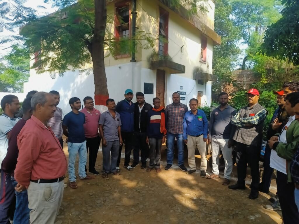 रेलवे मे मान्यता प्राप्त के लिये यूनियन चुनाव का प्रचार प्रसार जोरों पर ..ईसीआरकेयू ने चलाया ऑफिस तथा डिपो में जनसम्पर्क अभियान…