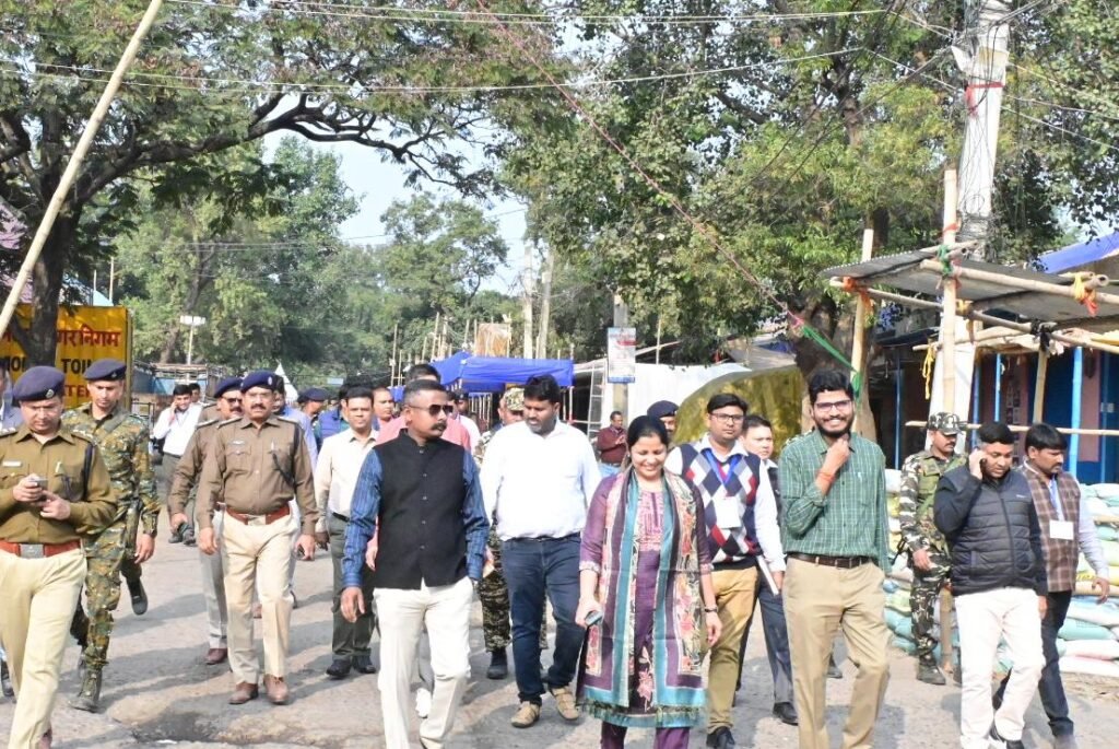 जिला निर्वाचन पदाधिकारी ने किया काउंटिंग सेंटर का निरीक्षण….