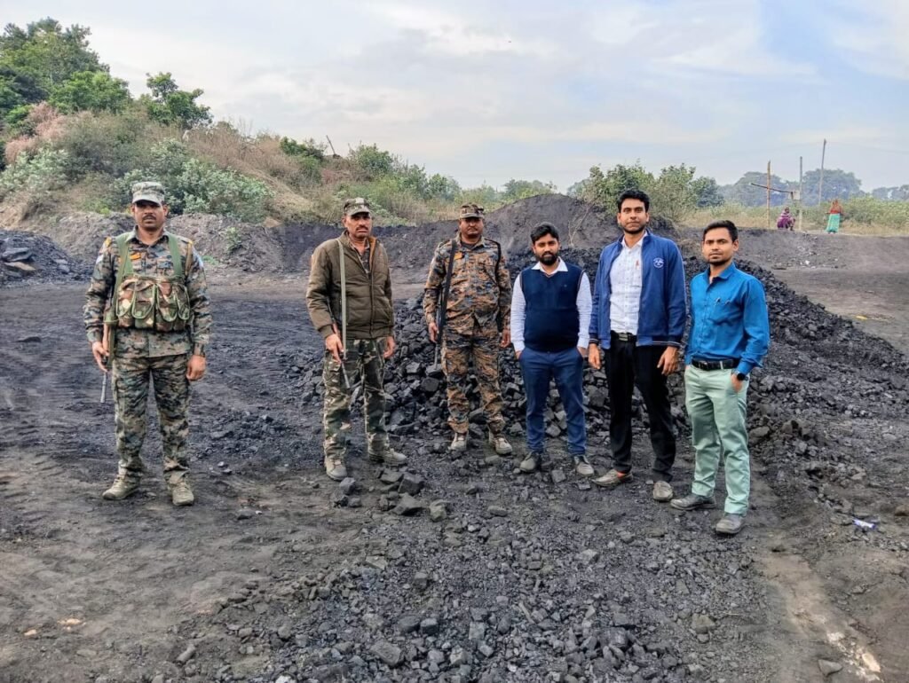 500 किलो कच्चा कोयला जब्त…