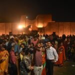 रोशनी से नहाया गांव-शहर..खूब हुई आतिशबाजी…