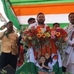 तेजस्वी यादव ने गाना गाकर पीएम मोदी पर साधा निशाना…