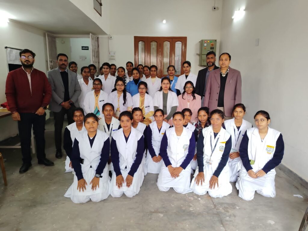 पुष्कर स्कूल ऑफ़ नर्सिंग ट्रेनिंग, कृष्णपुरी, चुटिया, रांची; शैल्बी डीवाइन सुपर स्पेसिएलिटी अस्पताल चिकित्सा शिविर आयोजित…