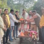 चैंबर ऑफ कॉमर्स पुराना बाज़ार की टीम ने दी धनबाद के नवनिर्वाचित विधायक राज सिन्हा को बधाई…