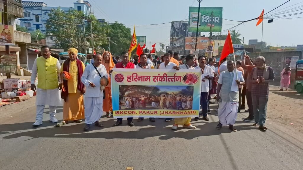 बांग्लादेश में हिन्दूओं पर हो रहे अत्याचार का विरोध,सड़कों पर उतरे हिन्दूवादी संगठन…