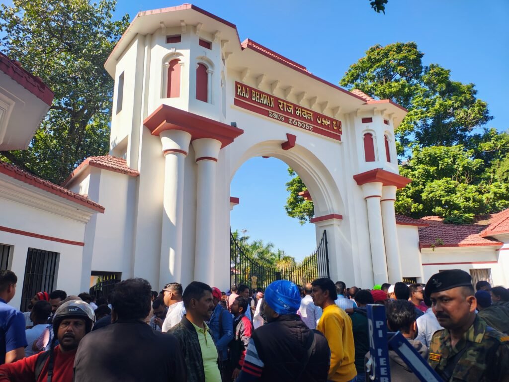 झारखंड के जनता की इंतेज़ार की घड़ी खत्म,कयासों पर लगा विराम…