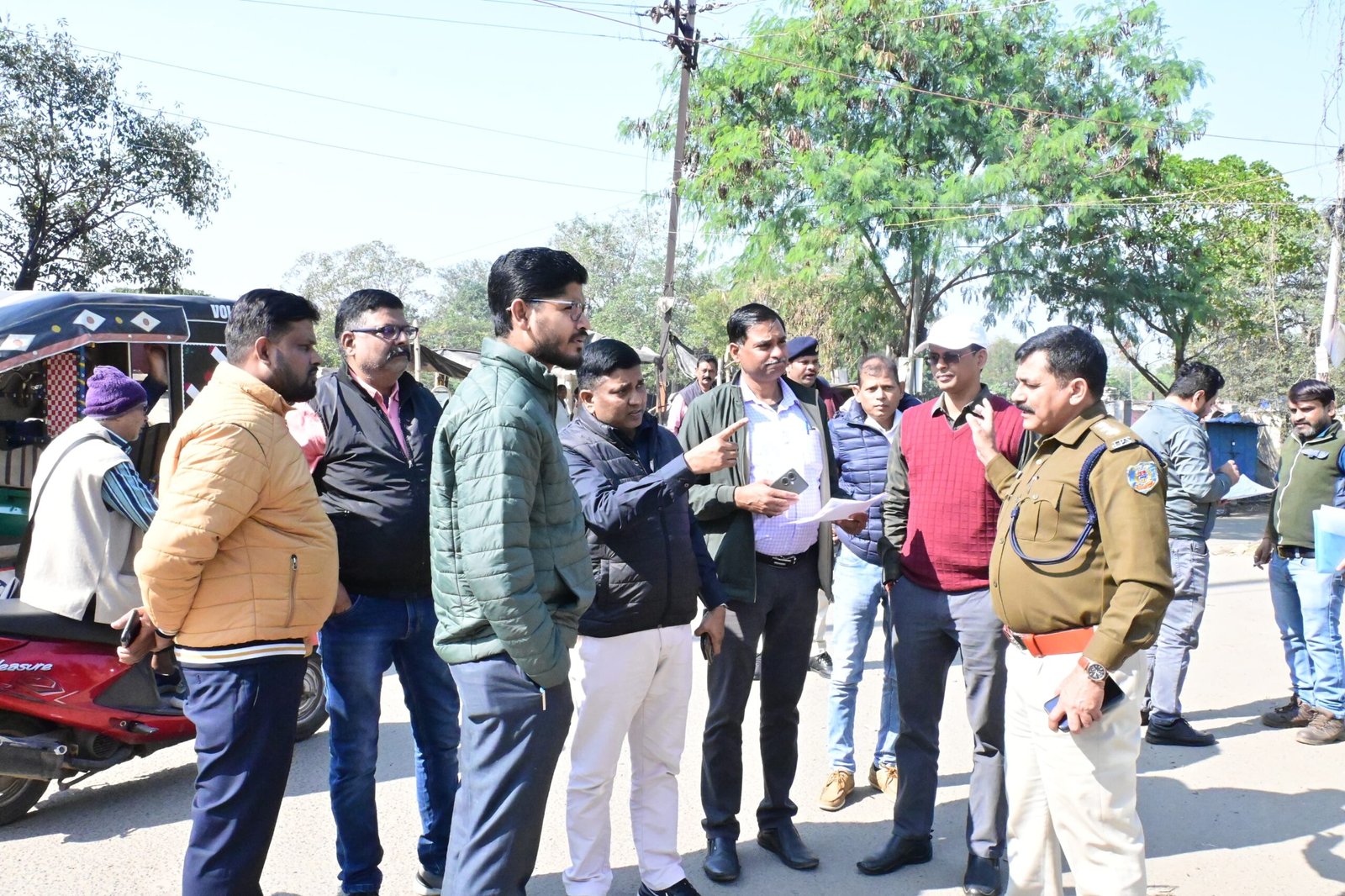 एडीएम के नेतृत्व में टीम ने किया वैकल्पिक मार्ग का निरीक्षण…