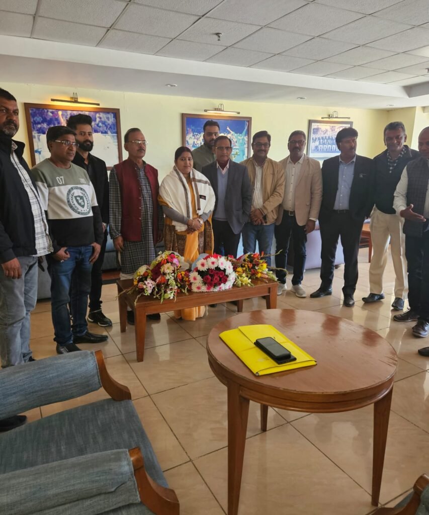 झारखंड राज्य क्रिकेट संघ ने भाजपा विधायक रागिनी सिंह को किया सम्मानित…