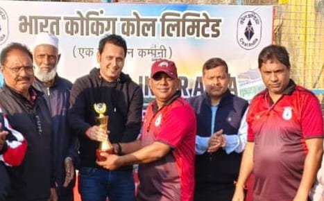 बीसीसीएल कंपनी ने करवाया  क्रिकेट टूर्नामेंट का आयोजन….