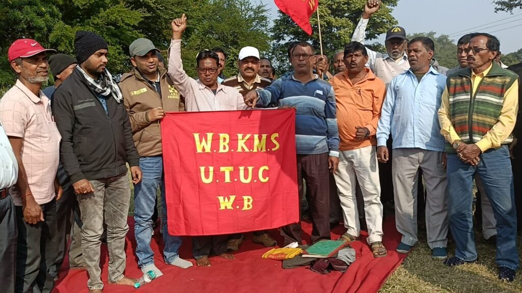 वनभोज कार्यक्रम मे उपस्थित हुए ऑल इंडिया यूटीयूसी श्रमिक संगठन के सैकड़ों श्रमिक…