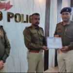 तिसरा थाना प्रभारी सुमन कुमार को प्रशस्ति पत्र देकर धनबाद एसएसपी ने किया सम्मानित…