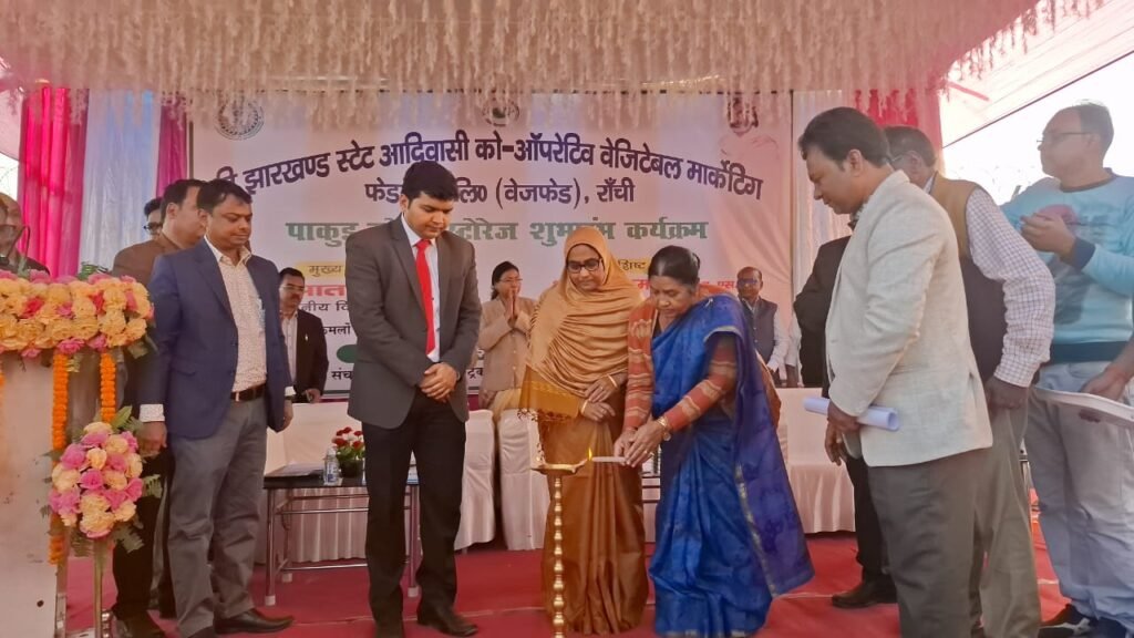 पाकुड़ प्रखंड के कशिला में 5000 मीट्रिक टन क्षमता वाले कोल्ड स्टोरेज का निसात आलम ने  किया उद्घाटन…