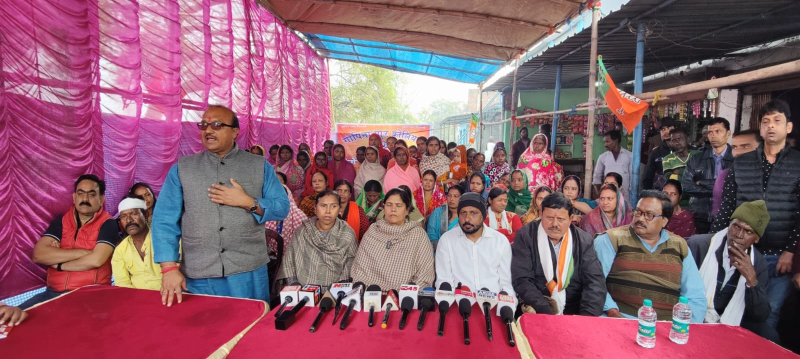 निरसा में भय,आतंक नहीं विकास करें विधायक,भाजपा करेगी सहयोग : अपर्णा, पूर्व विधायक..