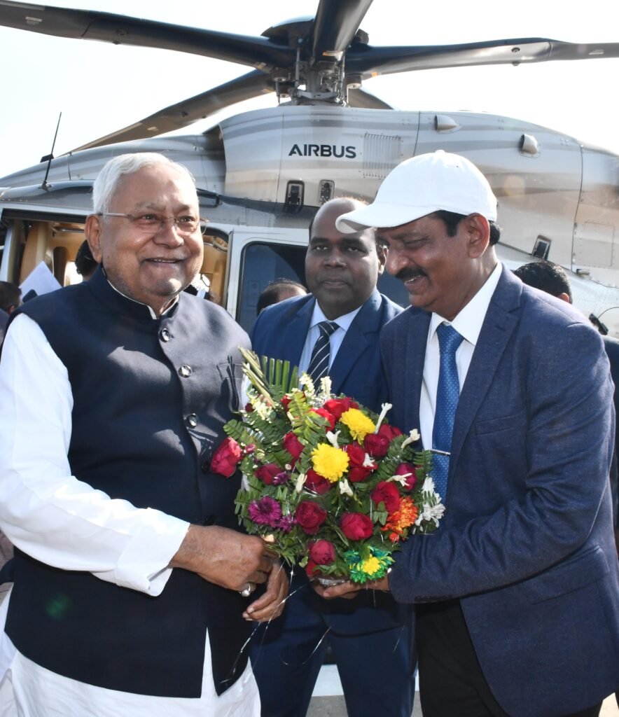 पश्चिमी चम्पारण जिले में लोगों की माँग एवं घोषणायें….