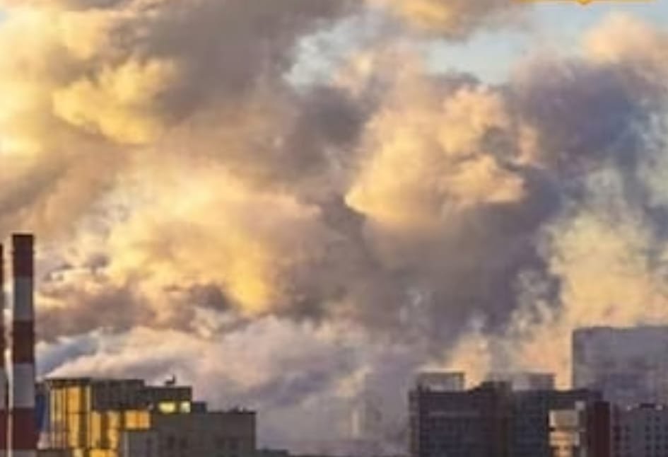 झारखंड की हवा में घुली जहर… 300 के करीब पहुंचा धनबाद, जमशेदपुर व रांची का AQI, सांस लेना हुआ मुश्किल….