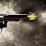 रांची में कैशियर से दिनदहाड़े 13 लाख की लूट,विरोध करने पर एक, को मारी गोली…