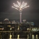 दुनिया में नया साल सबसे पहले न्यूजीलैंड में, जश्न शुरू:आतिशबाजी के साथ स्वागत; भारत से पहले 41 देशों में आएगा नया साल…