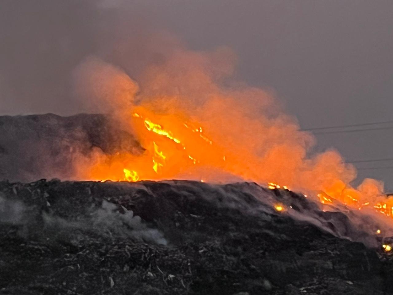 सोनारी के कचरा डम्प में फिर आग पर सरयू राय ने उठाया सवाल..