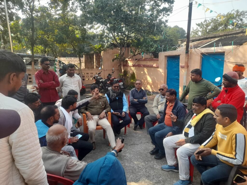 6 लाख मुआवजा पर बनी सहमति, 22 घंटे  बाद उठा मृतक राजेंद्र बाउरी का शव