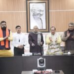 CM ने खान एवं भूतत्व विभाग के अंतर्गत अवैध खनन की सूचना देनेवाले बिहारी योद्धाओं के पुरस्कार वितरण कार्यक्रम का किया शुभारंभ….