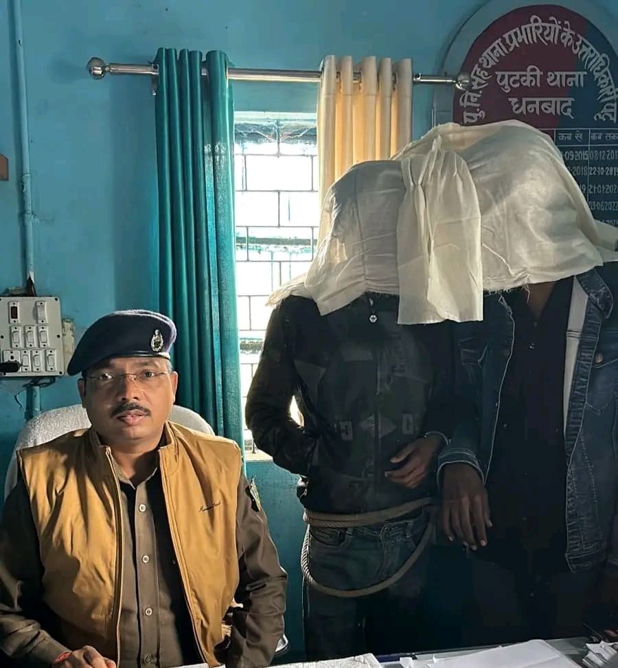 अवैध हथियार के साथ दो अपराधी गिरफ्तार…