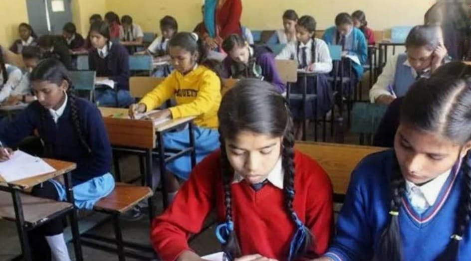 दिल्ली की 150 प्राइवेट स्कूलों को एलजी ने दी नियमित करने की मंजूरी, हजारों स्टूडेंट्स के लिए राहत…