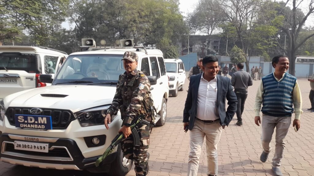 कार्मल स्कूल प्रबंधन पर दसवीं कक्षा के छात्राओं ने गंभीर आरोप लगाते हुए उपायुक्त से मिलकर किया शिकायत, जांच के लिए पहुंचे अधिकारी….