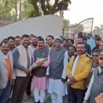 खिजरी विधायक के आवासीय परिसर में वनभोज सह मिलन समारोह आयोजित…