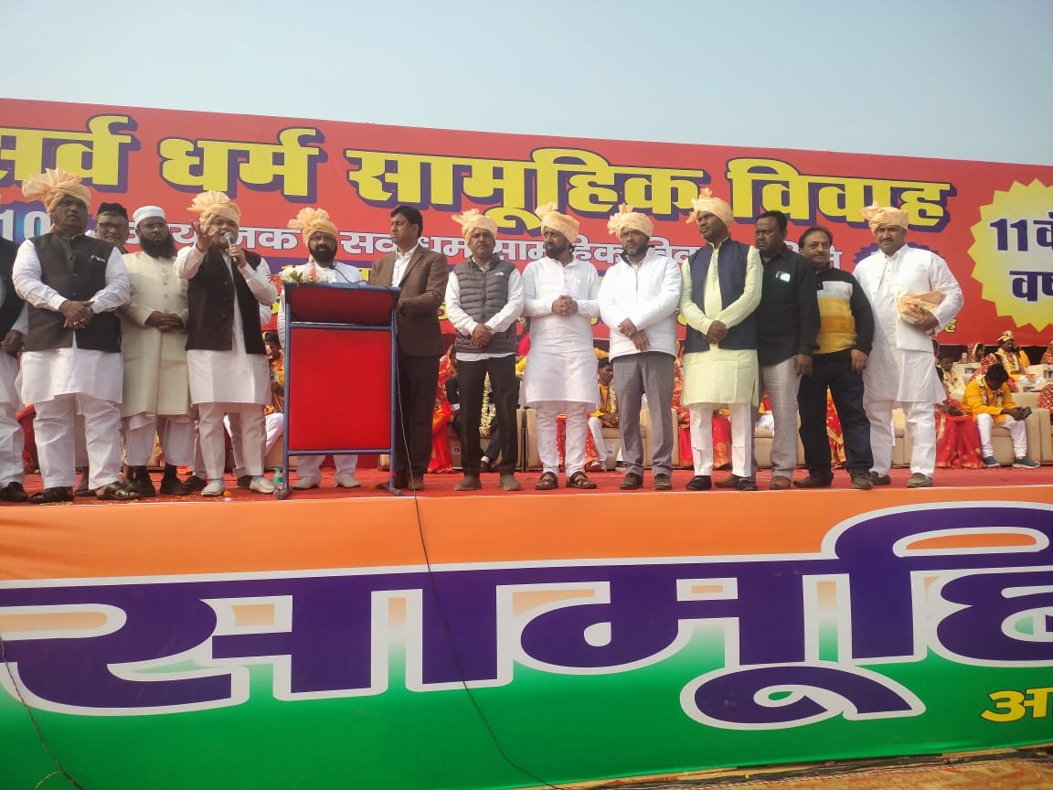 गोल्फ ग्राउंड में 89 नवदम्पत्ति का परिणय सूत्र, सर्वधर्म सामूहिक विवाह समिति का 11 वां साल में भी वर वधू के विदाई के समय रो पड़े धनबादवासी…