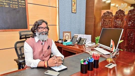 झारखंड सरकार के शिक्षकों को मिलेंगे टैब, मुख्यमंत्री ने किया ऐलान…