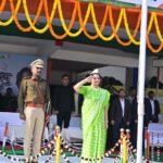 गणतंत्र दिवस के मुख्य समारोह में उपायुक्त ने किया झंडोत्तोलन..देश के लिए सर्वोच्च बलिदान देने वाले सभी पूर्वजों श्रद्धापूर्वक किया नमन…