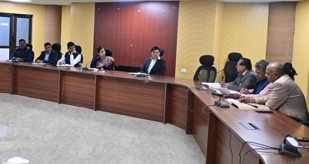 एसएनएमएमसीएच के सुदृढ़ीकरण में तेजी लाने का उपायुक्त ने दिया निर्देश…